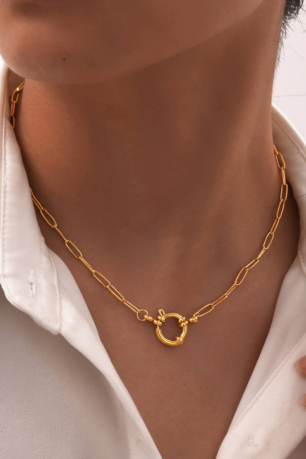 18K STAINLESS STEEL TARNISH FREE CIRCLE NECKLACE GOLD