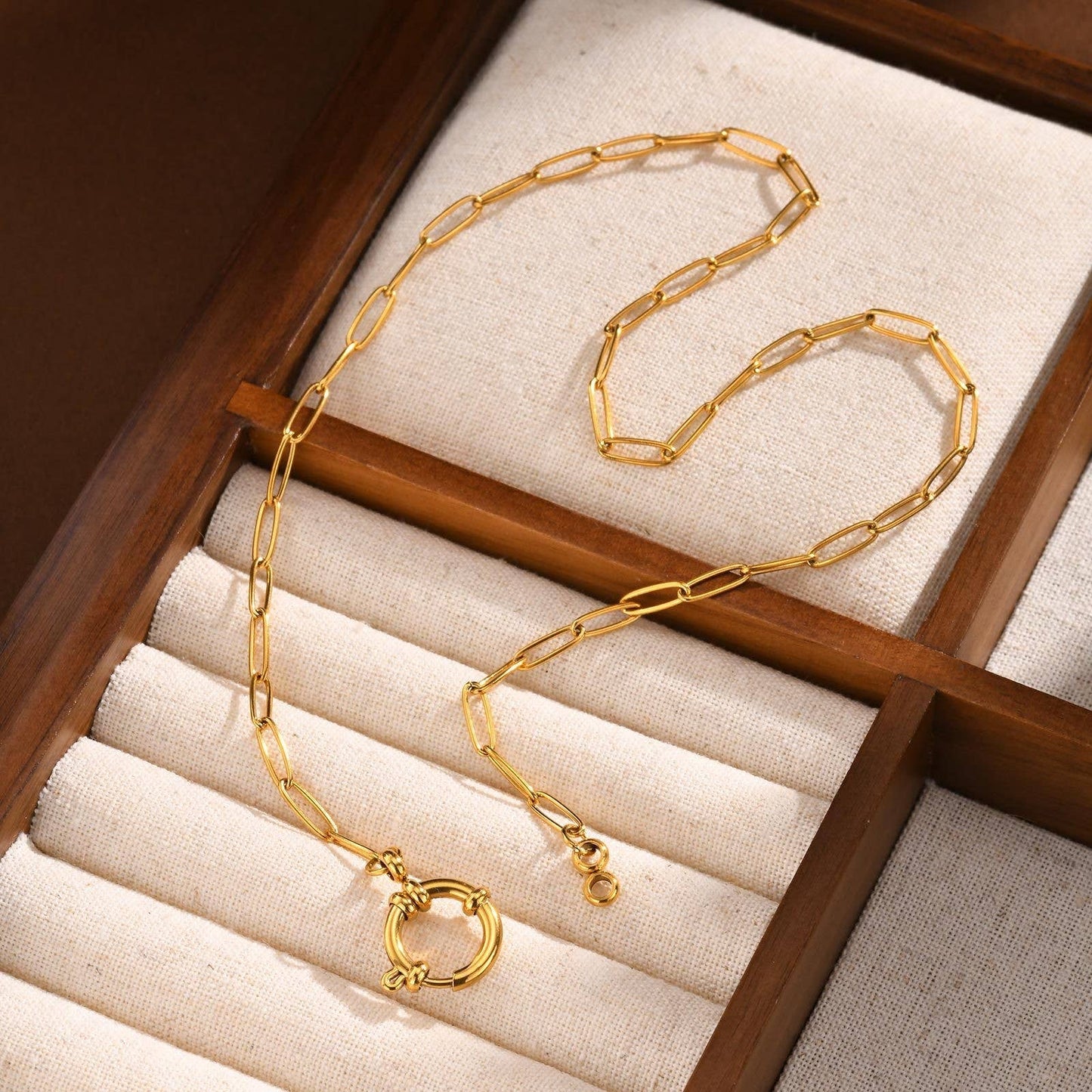 18K STAINLESS STEEL TARNISH FREE CIRCLE NECKLACE GOLD