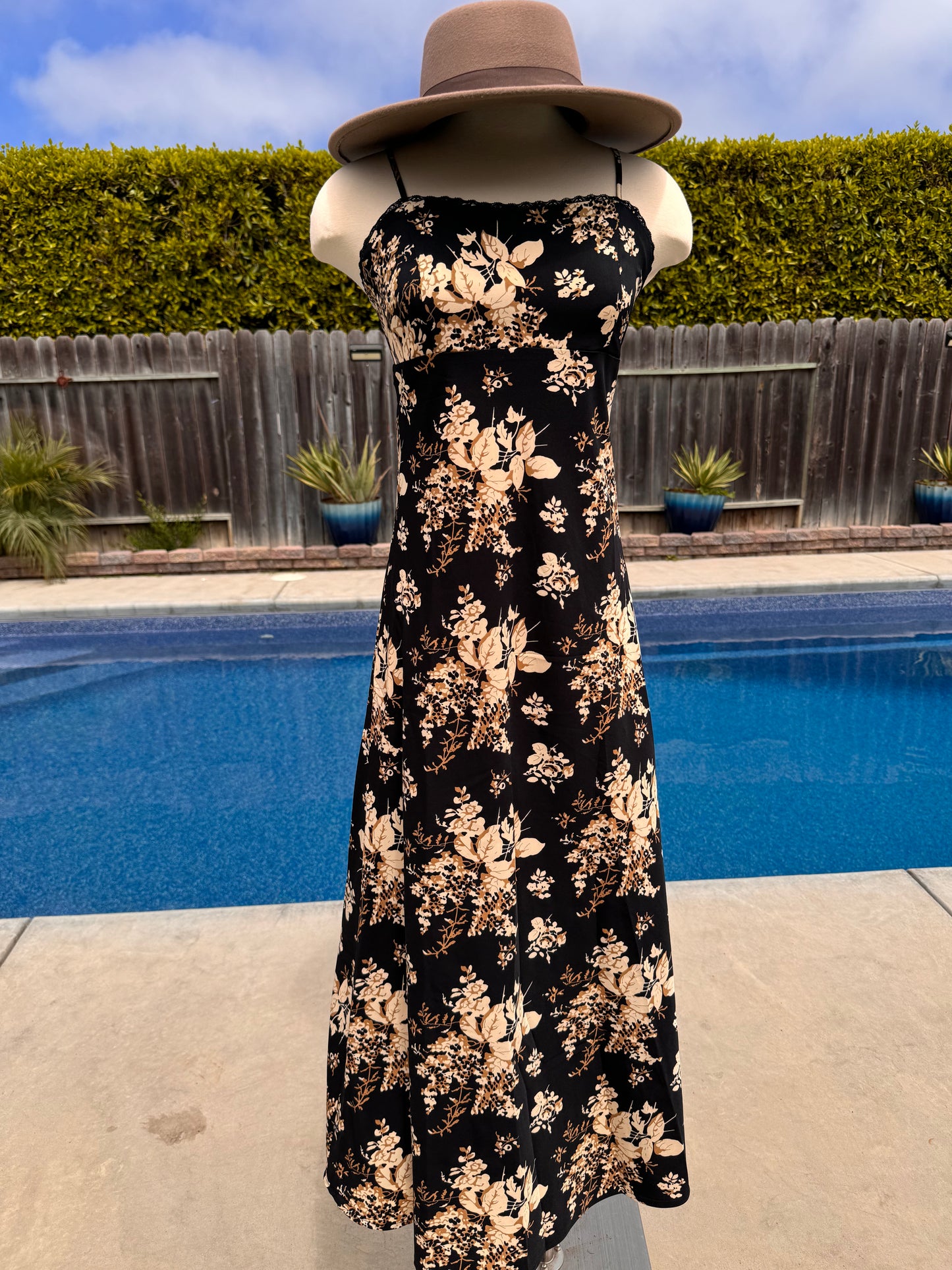 Cataleya Floral Dress (Final Sale)