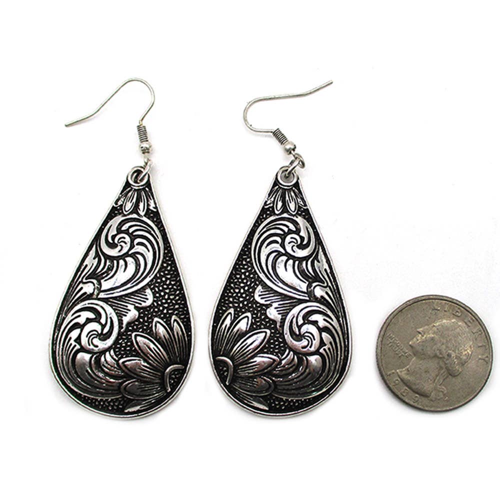 WESTERN ENGRAVED TEARDROP EARRING