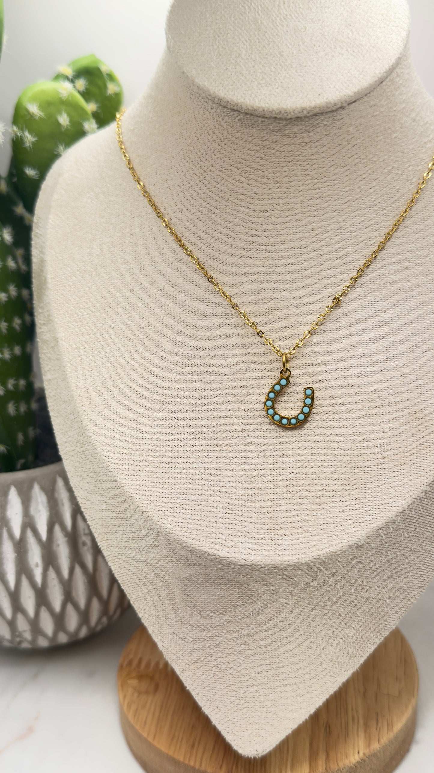 18K Gold PVD Western Horseshoe Gold