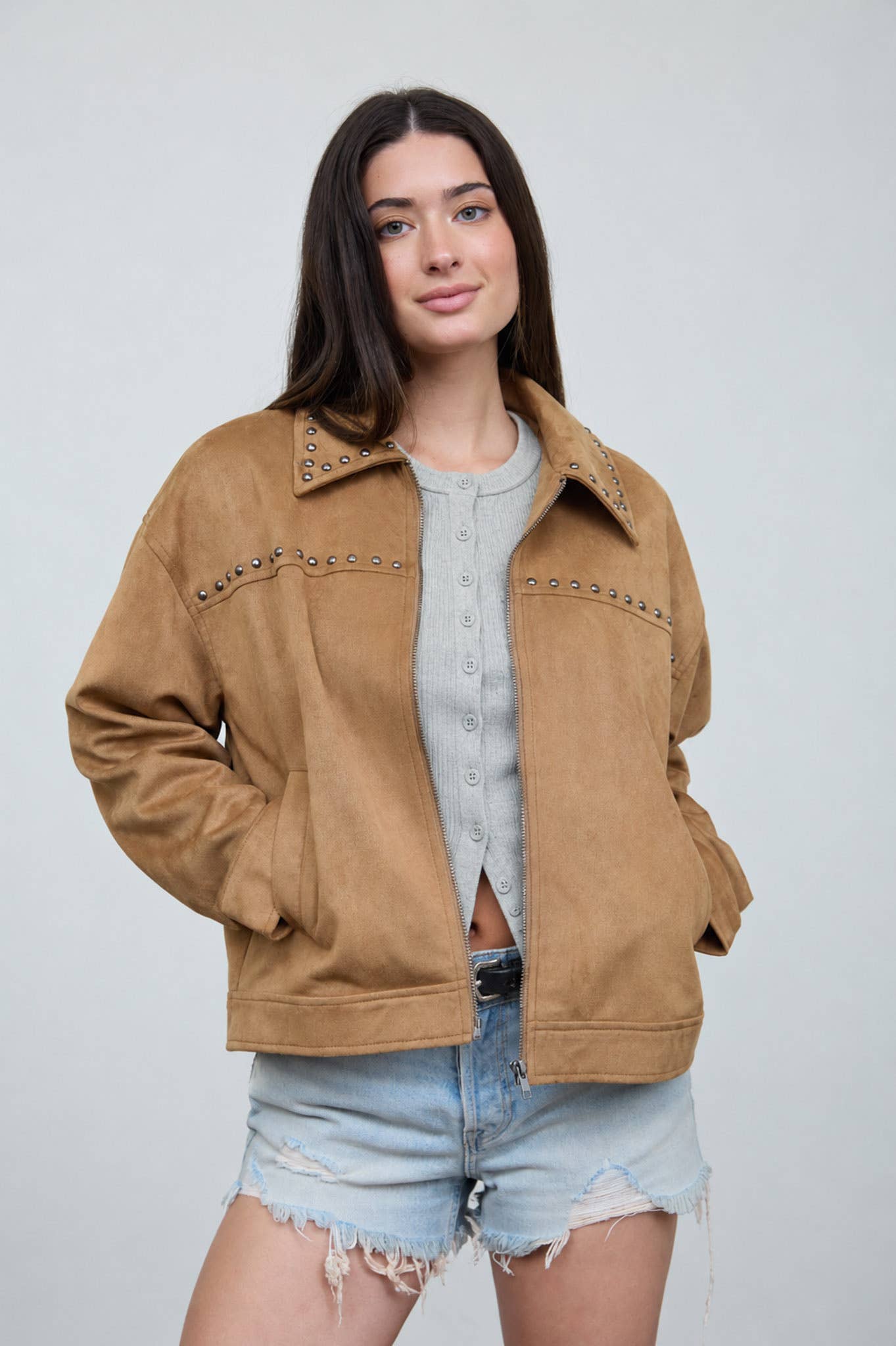 STUDDED COLLARED ZIP-UP SUEDE JACKET: CAMEL