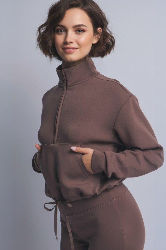 FUNNEL-NECK HALF ZIP SWEATSHIRT