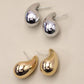 GRACEFUL LIGHTWEIGHT TEARDROP EARRINGS