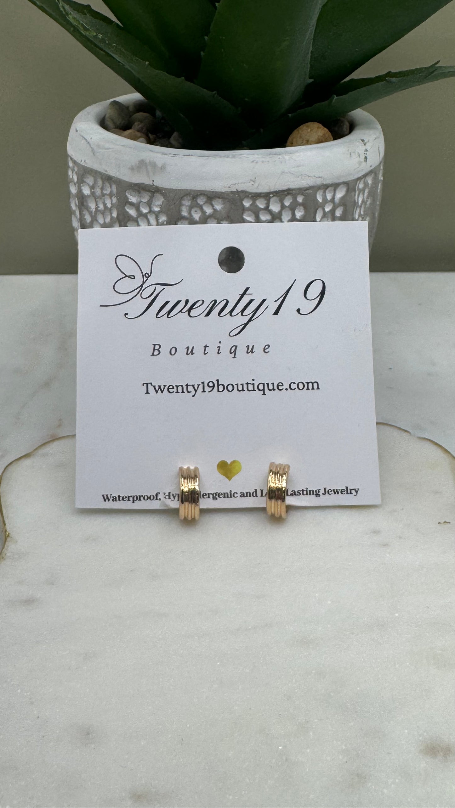 MINI BAGUETTE DOUBLE HOOP