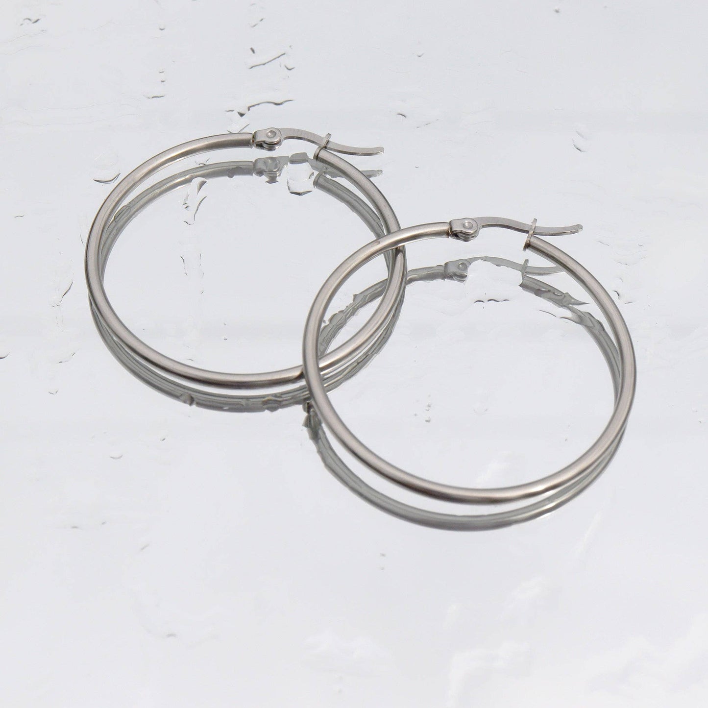 18K Gold PVD Stainless Steel Round Tube Hoop Earrings: Stainless 25mm
