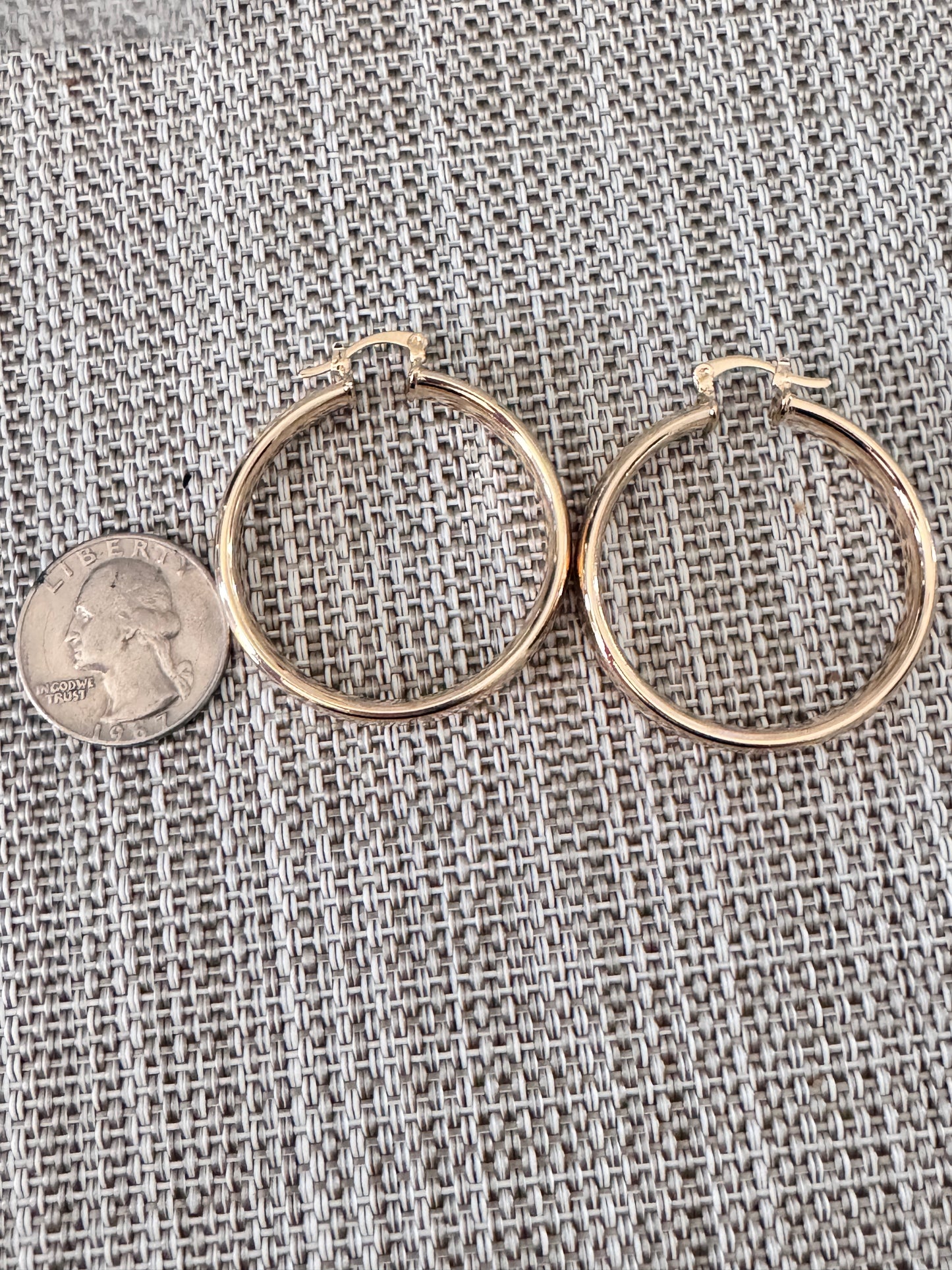 18K Gold Filled 6mm Thin Lever Back Hoop Earrings