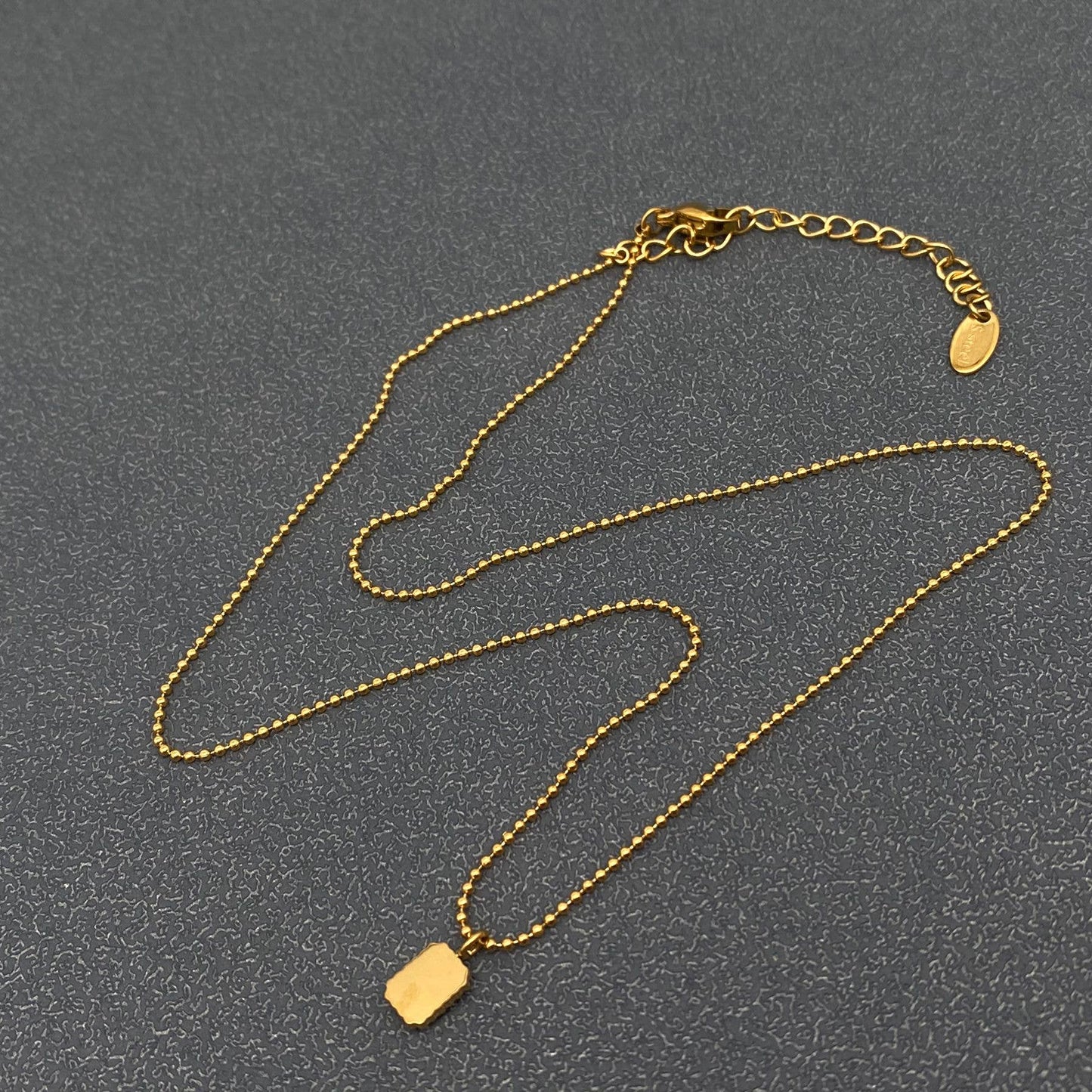 Small Square Green Glass Pendant Gold-plated Necklace