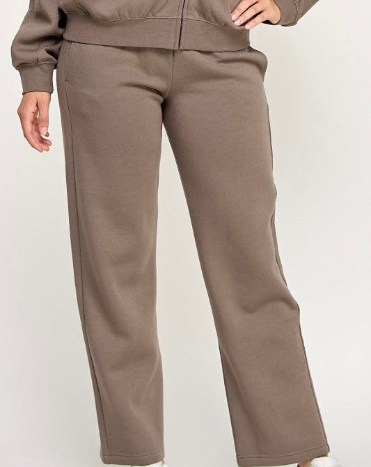 FLEECE STRAIGHT LEG SWEATPANTS