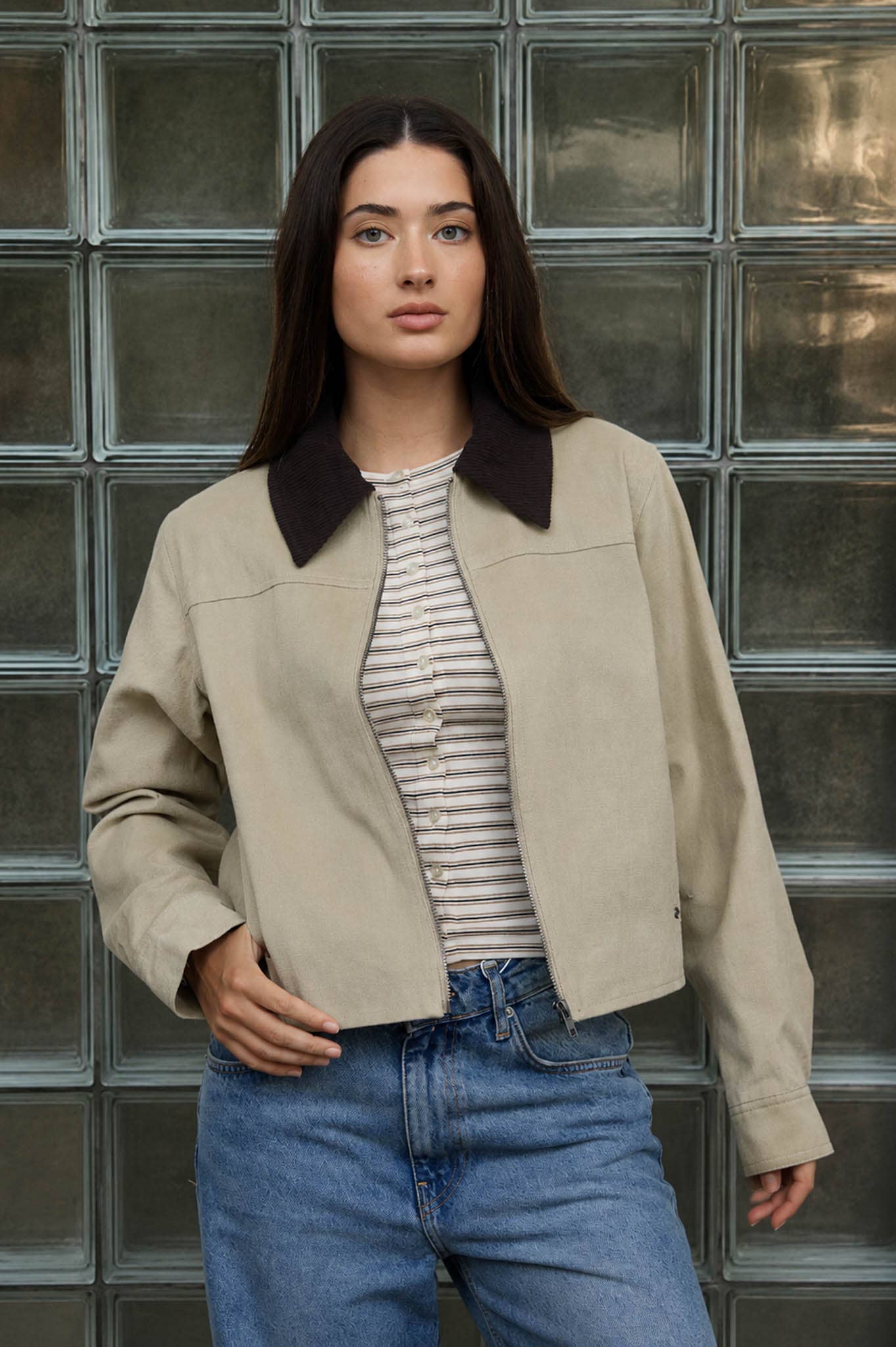 CONTRAST CORDUROY COLLAR ZIPUP JACKET