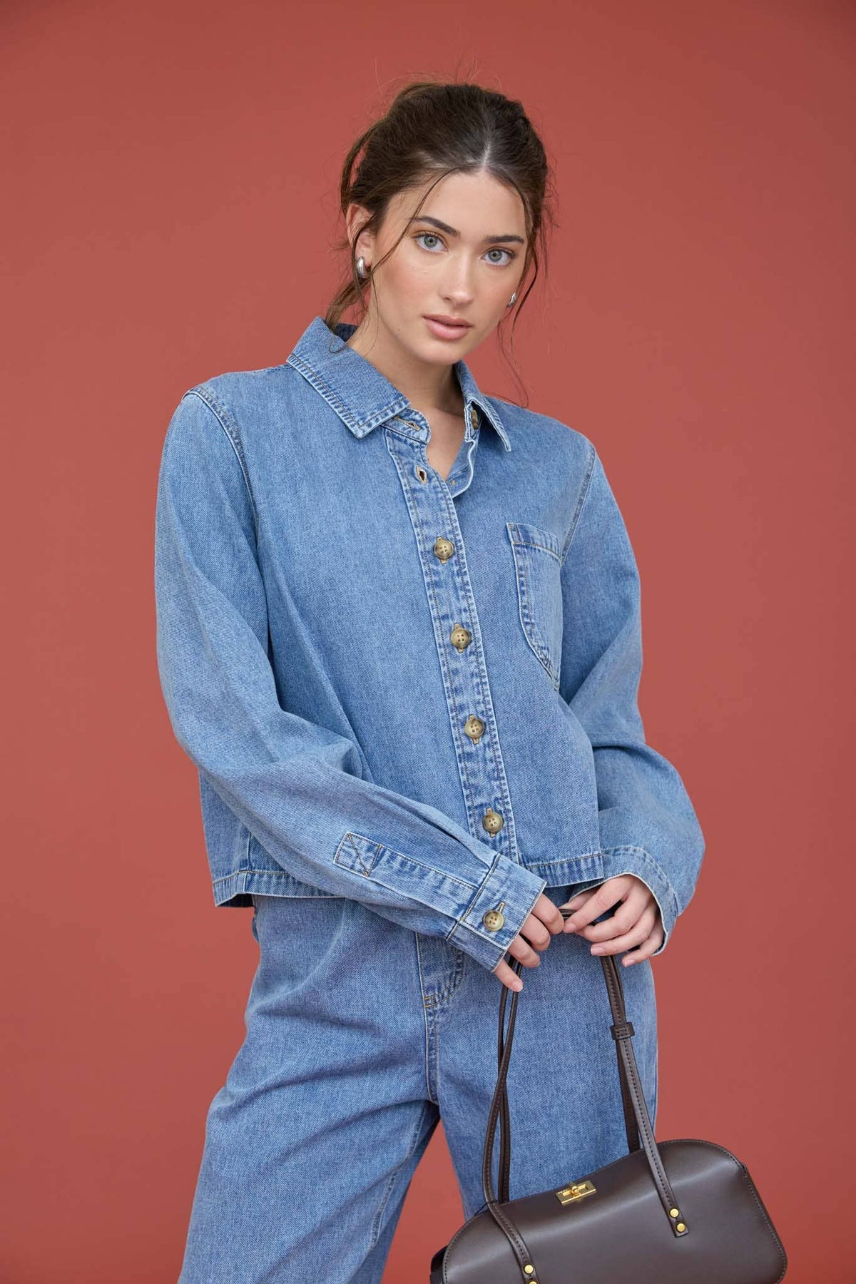ACID WASH COLLARED LONG SLEEVE BOXY DENIM SHIRT