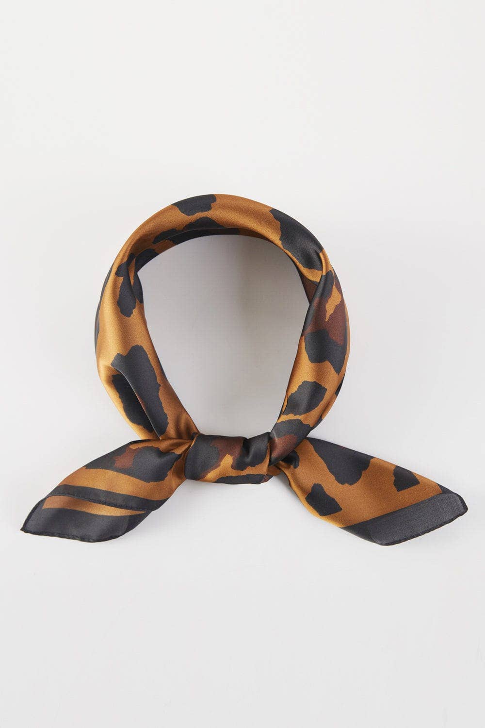 BS0082 Tyler Leopard Pattern Bandana: Brown