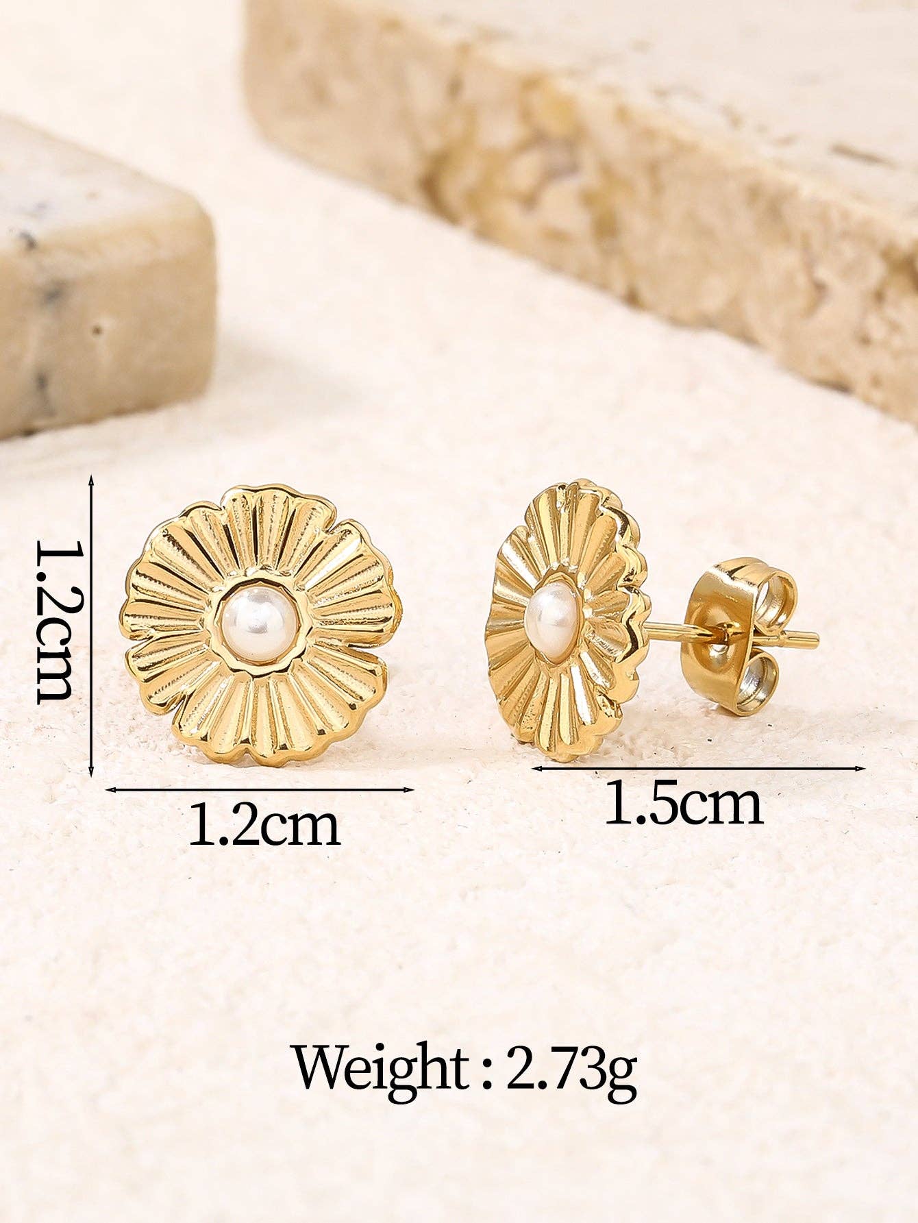 Tiny Pearl Sun Flower Stud Earrings