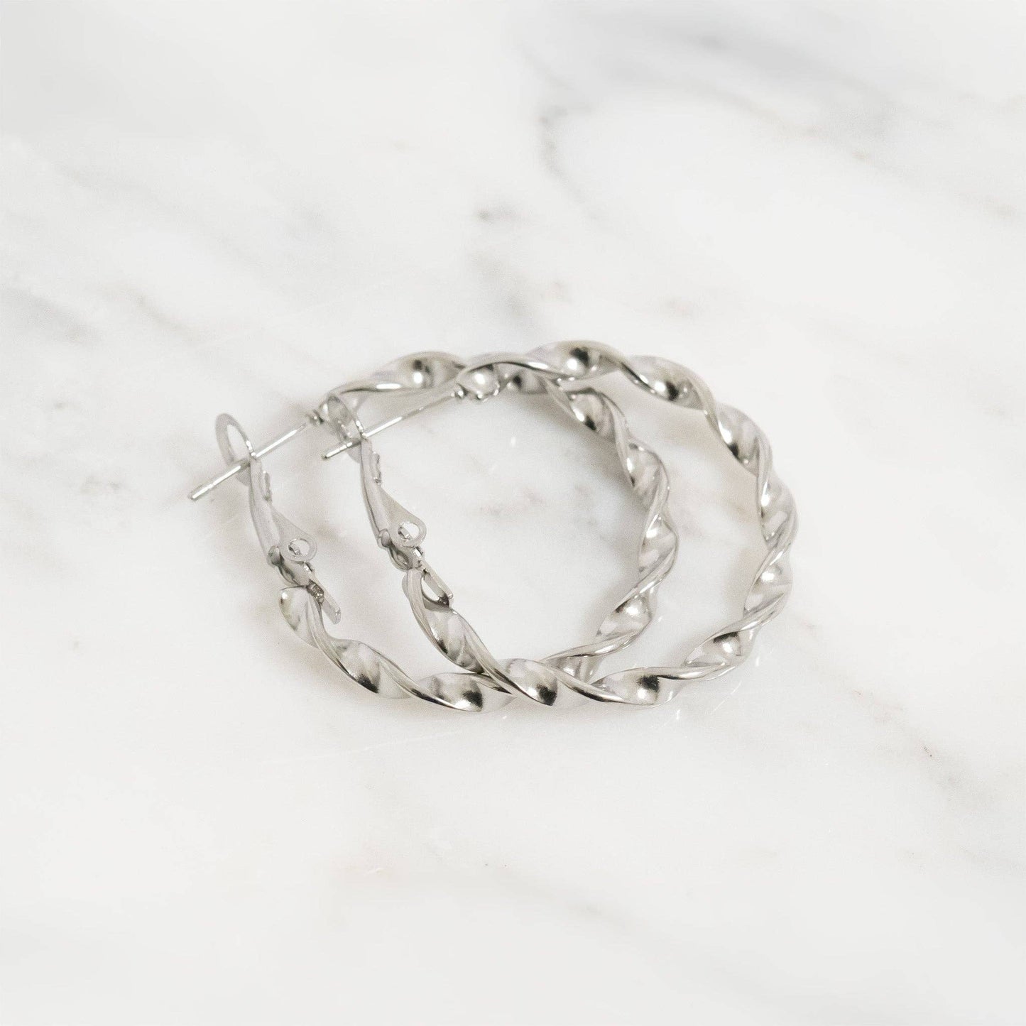 18K Gold PVD Stainless Steel Twist Hoop Earrings: Stainless / 30mm