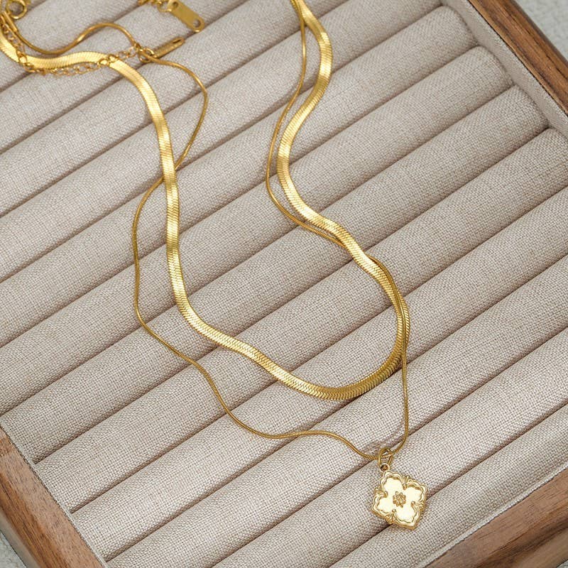 Aubrey 18K STAINLESS STEEL TARNISH FREE LAYERED NECKLACE GOLD