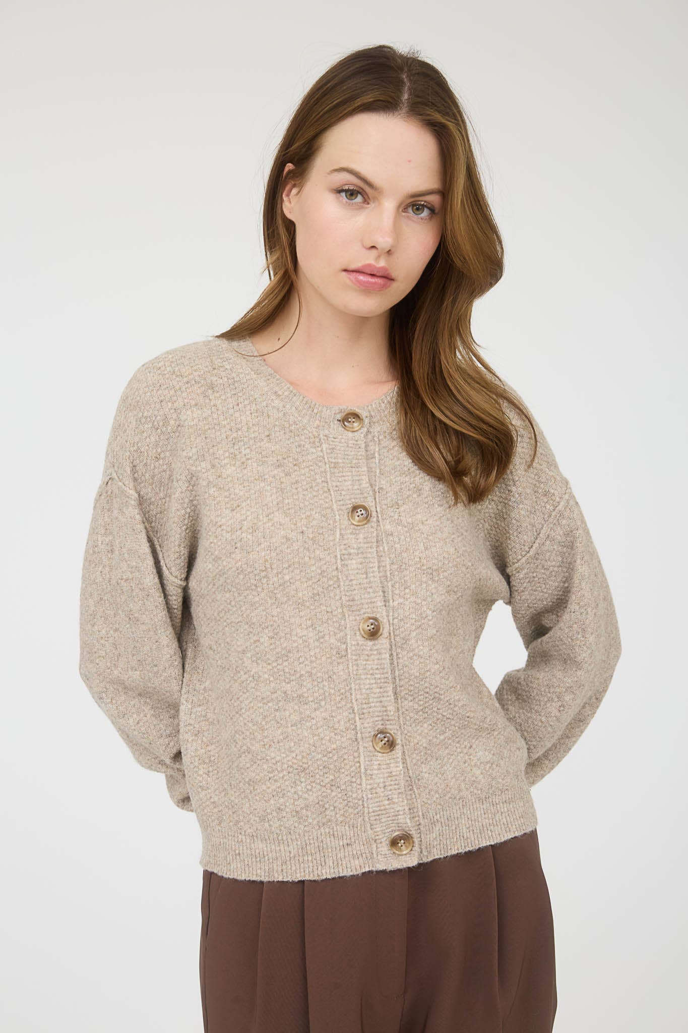 RIBBED TRIM BUTTON DOWN LONG SLEEVE KNIT CARDIGAN